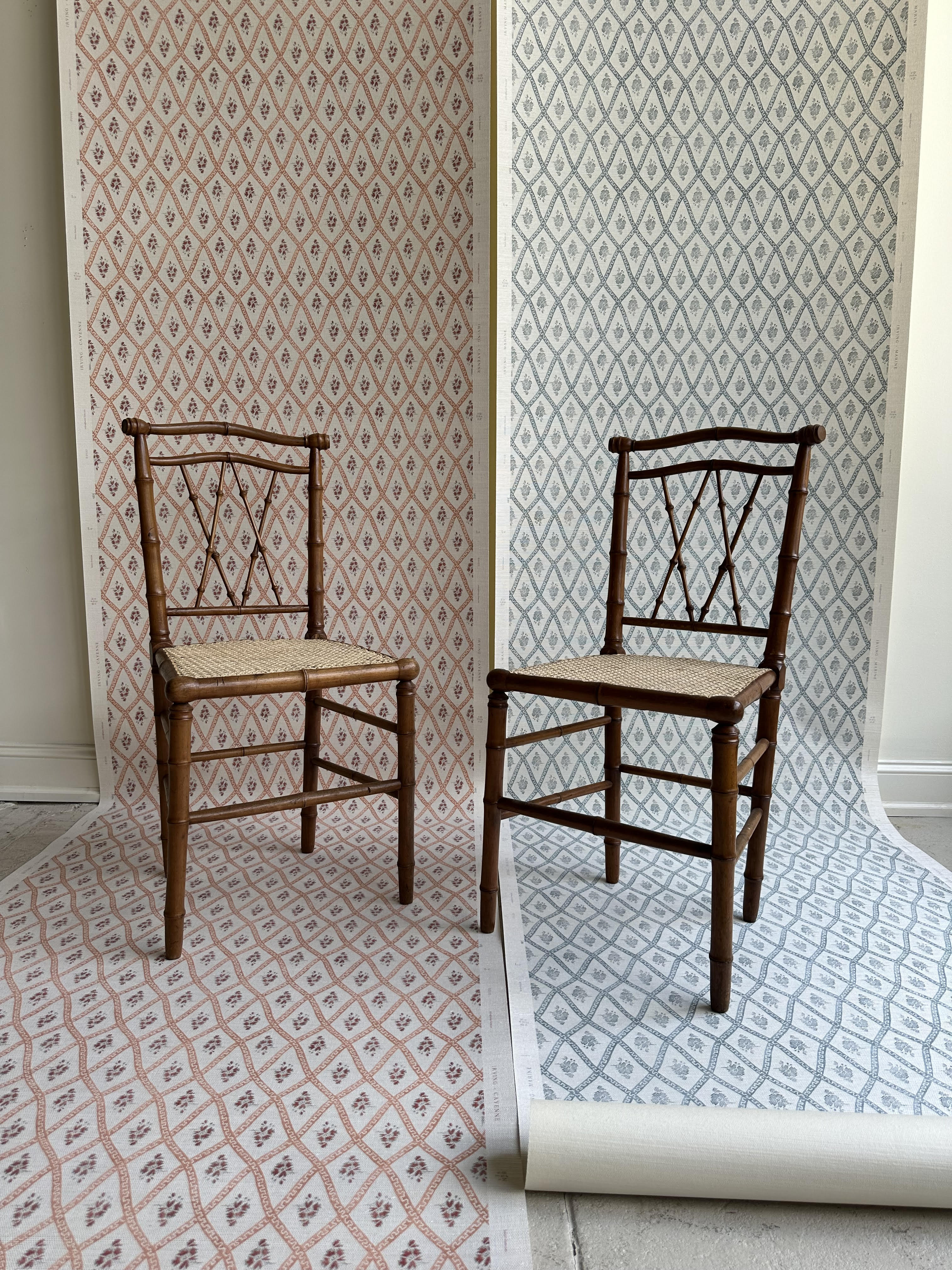 Irving Grasscloth Wallcovering - Cayenne